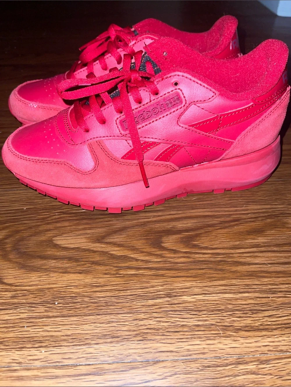 Reebok All-Red Classic Sneakers